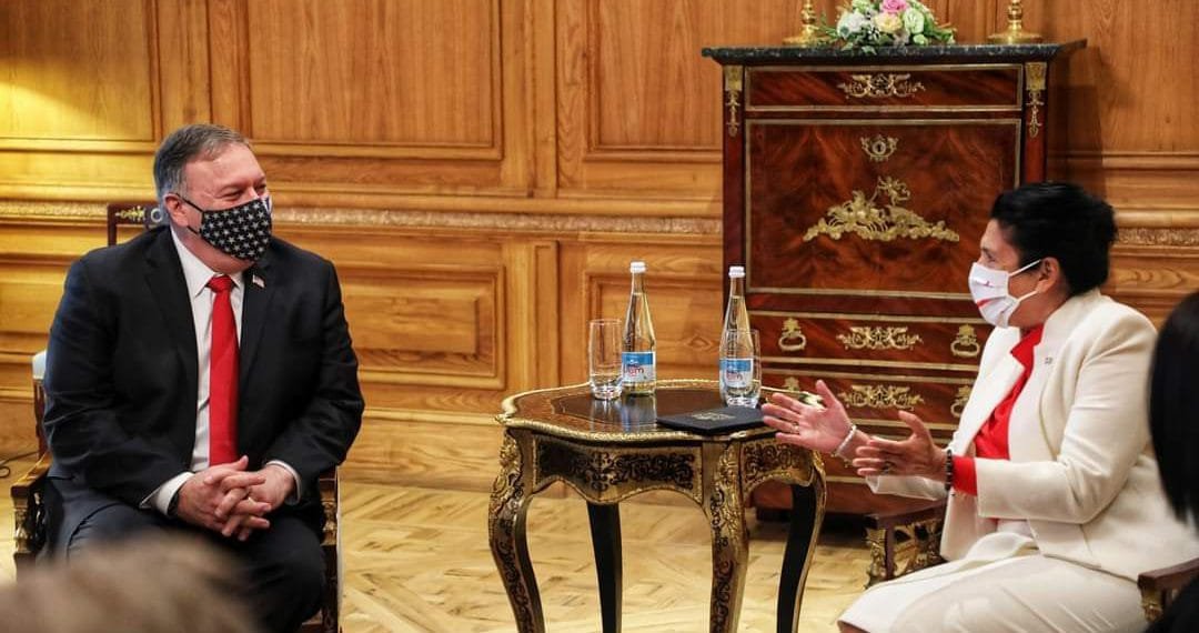 მაიკ პომპეომ საქართველოს პრეზიდენტთან შეხვედრაზე აშშ-ის სახელით საქართველოს სუვერენიტეტისა და ტერიტორიული მთლიანობისადმი ერთგულება დაადასტურა – აშშ-ს საელჩო