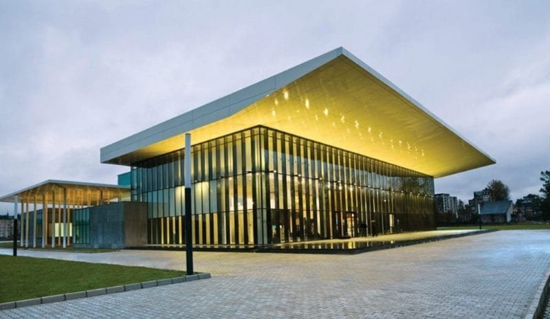 იუსტიციის სახლში სამუშაო გრაფიკი იცვლება