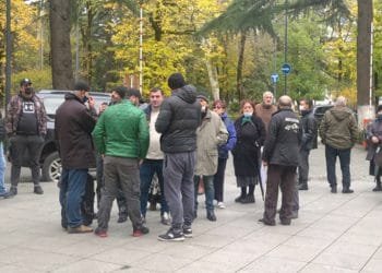 გიგანტური კასკადი დასავლეთ საქართველოს საფრთხეს უქმნის – ქუთაისის მერიასთან აქცია მიმდინარეობს