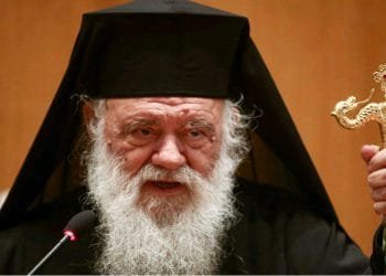 საბერძნეთის მთავარეპისკოპოსი, რომელსაც კორონავირუსი დაუდასტურდა საავადმყოფოში გადაიყვანეს