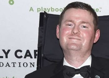 ყველა დროის ყველაზე მასობრივი ფლეშმობის სულისჩამდგმელი გარდაიცვალა