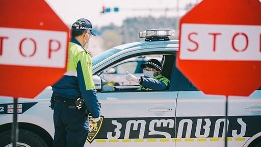 რა დამატებითი შეზღუდვები შეიძლება დაწესდეს ქვეყანაში