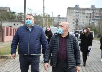 “არც ხელისუფლებამ და არც ოპოზიციამ არ უნდა დაუშვას ქვეყნის განვითარების  შეფერხება”-ქუთაისის მაჟორიტარობის კანდიდატი