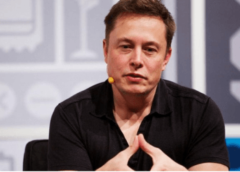 “რაღაც ძალიან ყალბი ხდება“ – ილონ მასკი