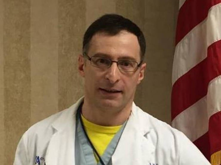 ქვეყანა ფატალურ ჩიხში იმყოფება და არაერთ ადამიანს იმსხვერპლებს- ამერიკაში მცხოვრები ქართველი ექიმის შეფასება