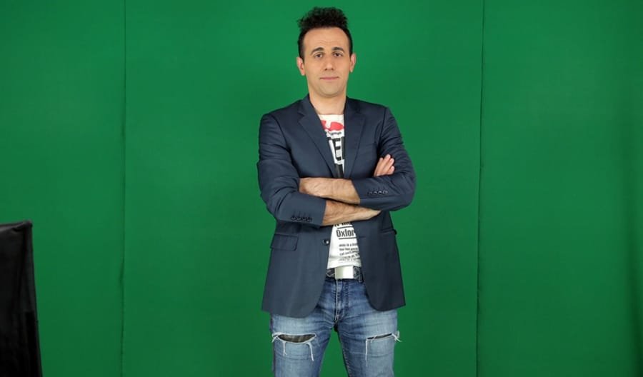 ვყოფილვარ სექსუალური ძალადობის მსხვერპლი – მიშა ანდღულაძის სკანდალური განცხადება