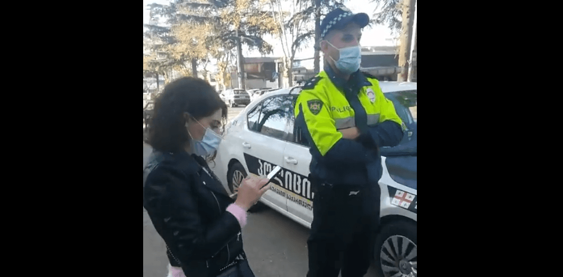 ერთი ეკიპაჟი გაგაჩერებს, მეორე მოვა ლეპტოპით – დაჯარიმების ახალი მეთოდი (+ვიდეო)