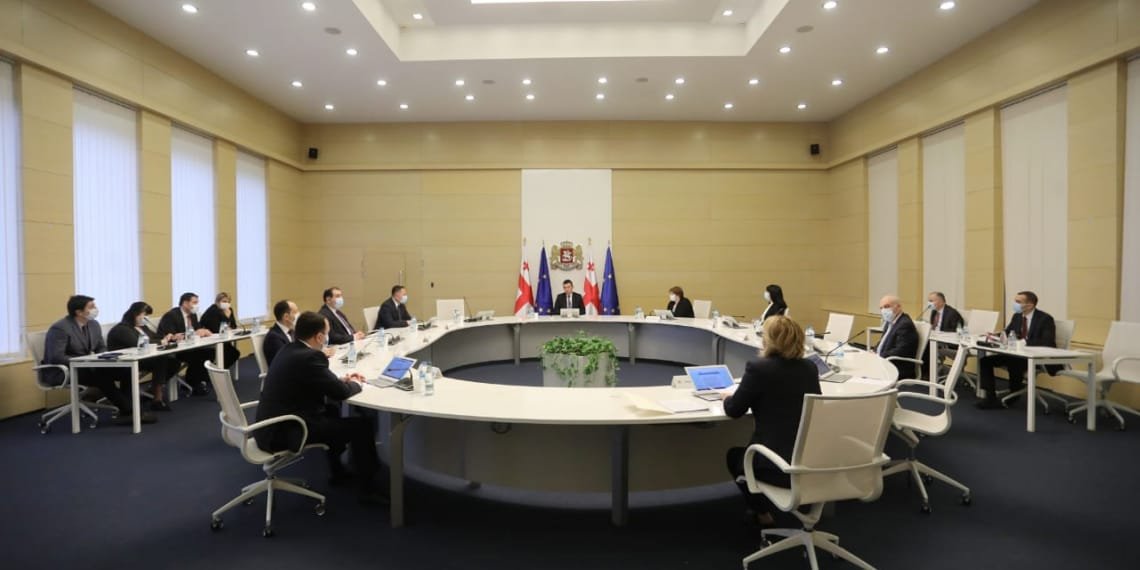 პრემიერი – უკიდურესად მნიშვნელოვანია ბიუჯეტის განხილვაში მონაწილეობა მიიღოს ყველა პოლიტიკურმა ძალამ, რომელსაც ნდობა გამოუცხადა საქართველოს მოქალაქემ – იმედი გვაქვს, ასეც მოხდება