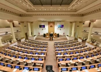 მე-10 მოწვევის პარლამენტის პლენარული სხდომა გაიხსნა