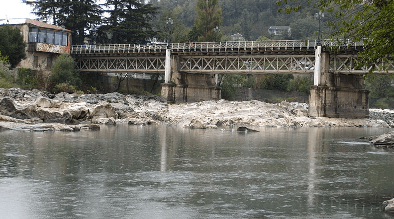 ქუთაისში 15 წლის გოგო მოქალაქემ გადაარჩინა