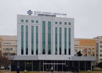 ქუთაისის ინტერვენციული მედიცინის ცენტრში გარდაცვლილი 23 წლის ახალგაზრდის ოჯახის წევრები ექიმის პასუხისმგებლობის საკითხის დაყენებას მოითხოვენ