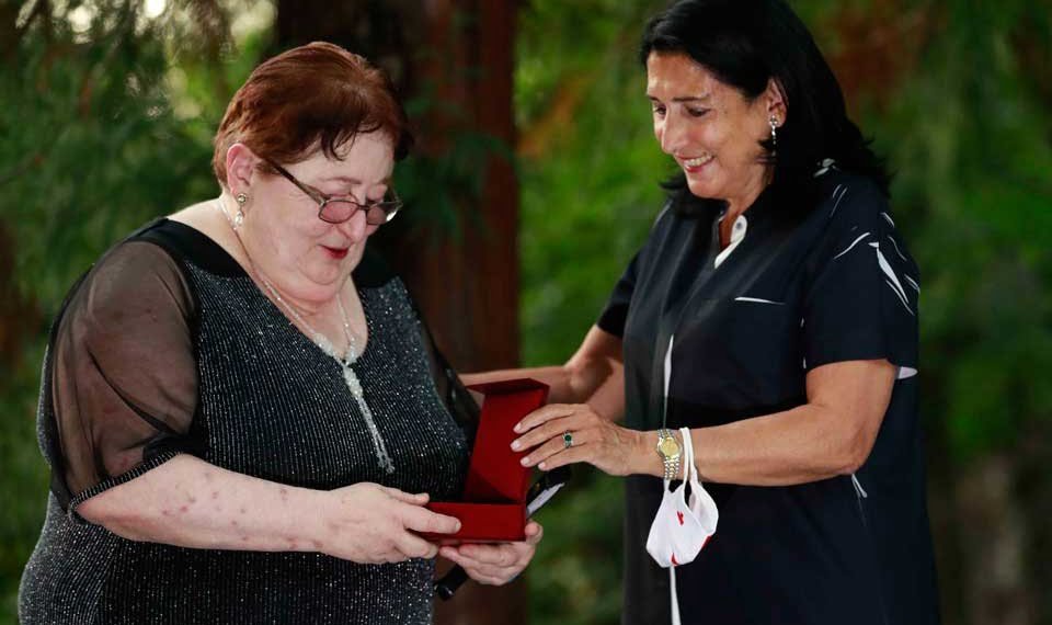 კორონავირუსით ნიკო ნიკოლაძის სახლ-მუზეუმის დირექტორი გარდაიცვალა