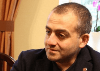 ზვიადის სახელის ხსენებას ვუკრძალავ კრიმინალებისა და პუტჩისტების თავშესაფარ ძალას, რომელსაც “ნაციონალური მოძრაობა” ჰქვია – გიორგი გამსახურდია