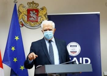 ამირან გამყრელიძე პირბადეების ტარების შესახებ