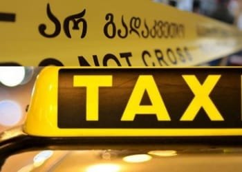 გორში, ტაქსის მძღოლი, ყელის არეში მრავლობითი დაზიანებებით კლინიკაში გადაიყვანეს