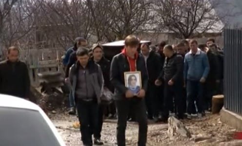 ვაქცინაციის შედეგად გარდაცვლილი მედდა სახლიდან უკვე გამოასვენეს