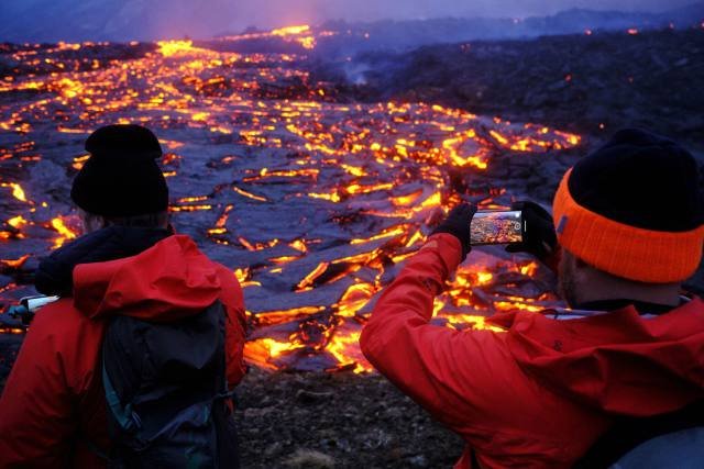 GELDINGADALUR, ICELAND - MARCH 21: A view of volcano eruption in Geldingadalur on the Reykjanes peninsula in Iceland on March 21, 2021. (Photo by Anton Brink/Anadolu Agency via Getty Images)