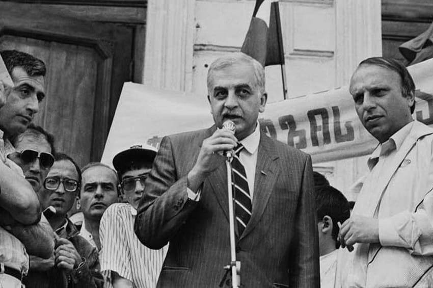 ზვიად გამსახურდია 82 წლის გახდებოდა