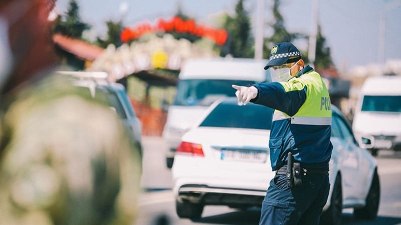 რა შეზღუდვები მოიხსნება ხვალიდან