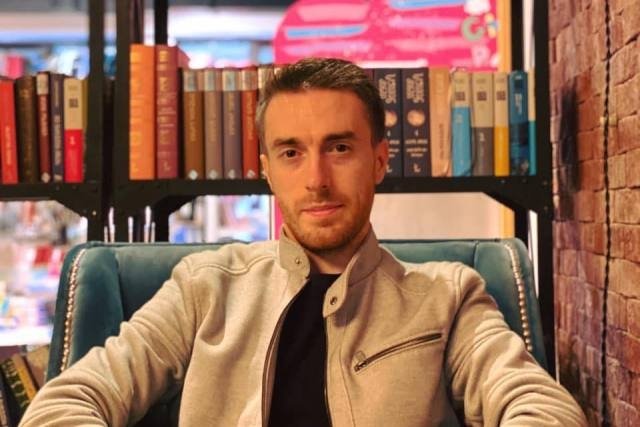 რას აფრთხილებს გიორგი ღოღობერიძეს “ფანკლუბს” – ავსტრიაში მოღვაწე ექიმი