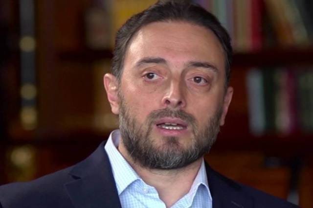 “ჭკუაზე მოდით, გონს მოეგეთ, ნუ ეთამაშებით ცეცხლს”- ვის ემუქრება ლევან ვასაძე