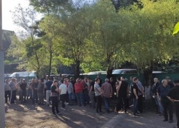 მეშახტეები ტყიბულში ფიქსირებული ხელფასის გაზრდას ითხოვს