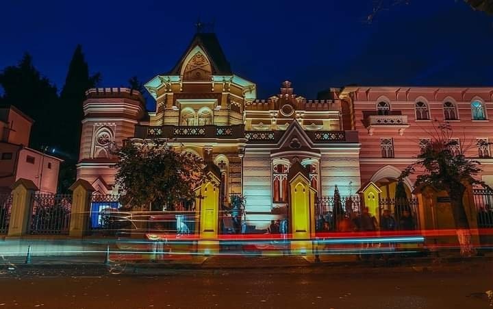 ,,ხელოვნების მუზეუმი 5 აგვისტოდან 5 თებერვლამდე უნდა დაიცალოს”- რა ხდება ხელოვნების მუზეუმში