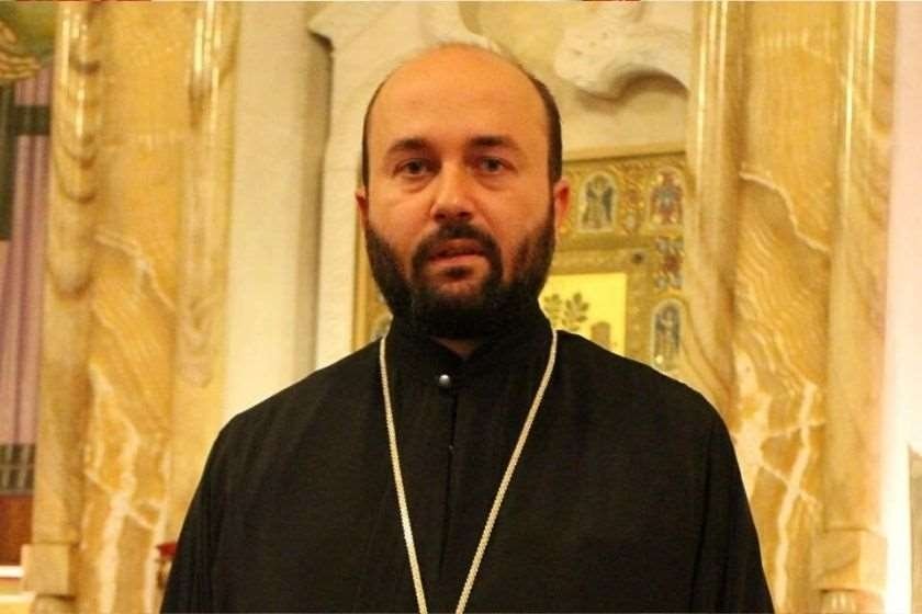 მირეკავს ეპისკოპოსი და მიყვირის ტელეფონში: 80 ლარის მოტანა როგორ გაბედე – დეკანოზი