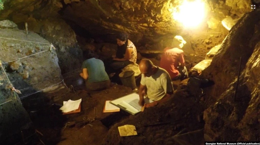 წყალტუბოში ნაპოვნი 25 ათასი წლის წინანდელი ადამიანის დნმ-ი გაშიფრეს