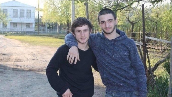 დაკავებულები არიან მოჭიდავეები, მათ შორის მსოფლიო ჩემპიონი