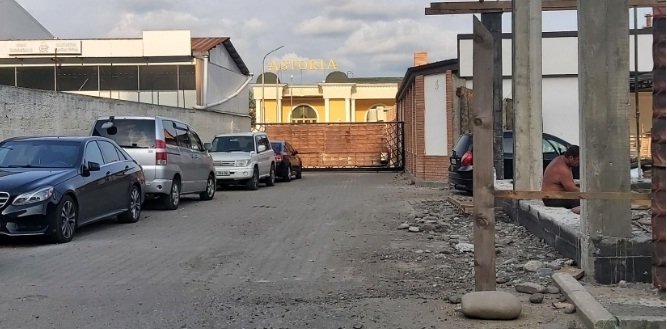 დღეს ქუთაისში რესტორნები ხალხმრავალ ქორწილებს მასპინძლობენ