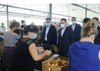 ირაკლი ღარიბაშვილი სოფელ ჩუმლაყში ფერმერებს შეხვდა