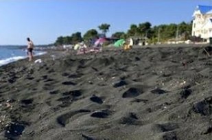 ურეკის მაგნიტური ქვიშის ეფექტს, რატიმ უწოდებს არჩილ მარშანია საუკუნის აფიორას