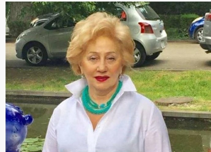 ,,ექიმი, თავის მეუღლესთან ერთად გარდაიცვალა კოვიდით!!!!”-  მარინე გოგლიძე