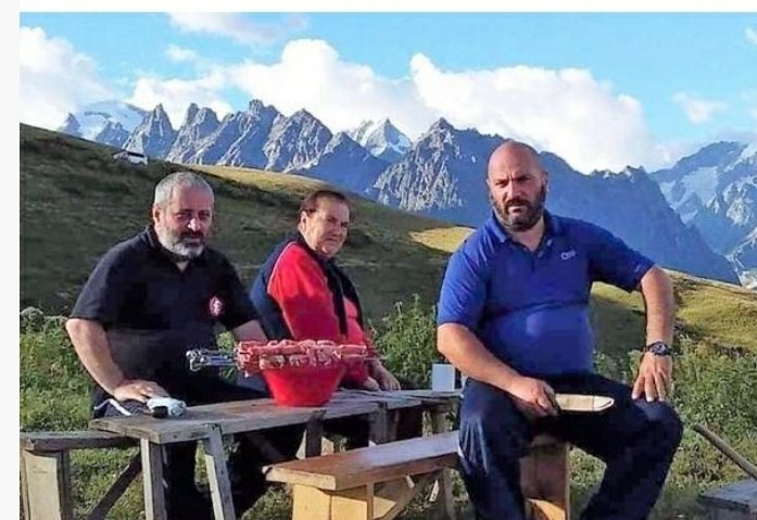 ,,3 კვირაში ოჯახის 3 წევრისთვის 3 სამარე გაჭრა!”