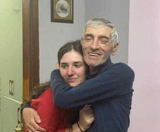 მტკივა უშენობა. მიყვარხარ სამუდამოდ მა – ნანგრევებში გარდაცვლილი კაცის შვილი