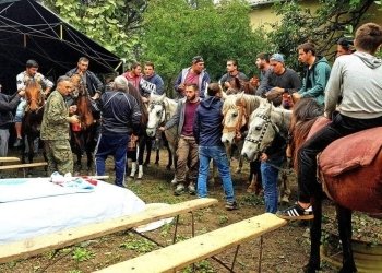 ასახსნელი რაღაა როგორი გლოვა იცის მთამ