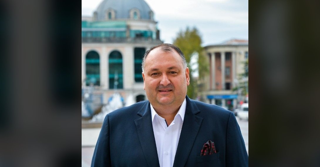 პარტია შემოხაზეთ და მე არა, გუნდმა მიღალატეთ – რა უთხრა იოსებ ხახალეიშვილმა თანამშრომლებს თათბირზე