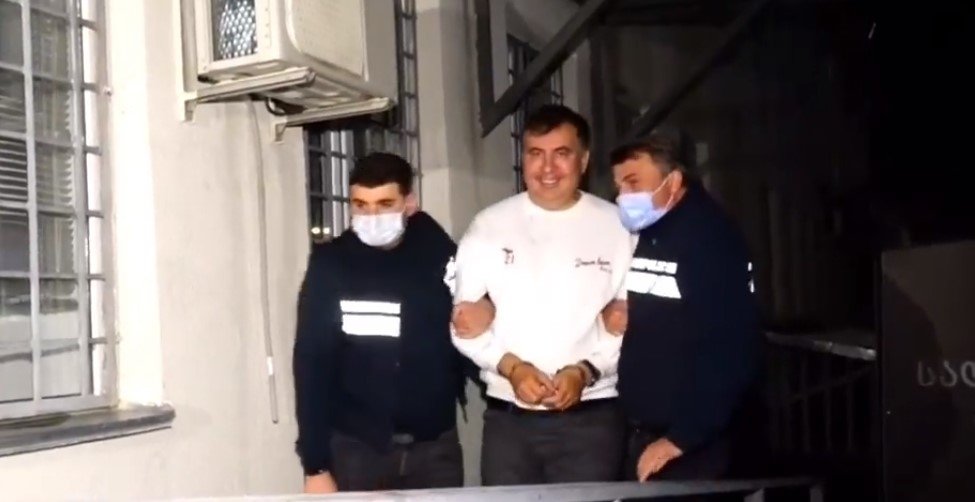 დაკავებული მიხეილ სააკაშვილის ფოტო