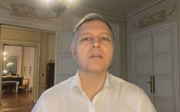 “თანახმა ვარ დაავადებათა კონტროლის ცენტრის დირექტორობაზე”-რას წერს გიორგი ფხაკაძე