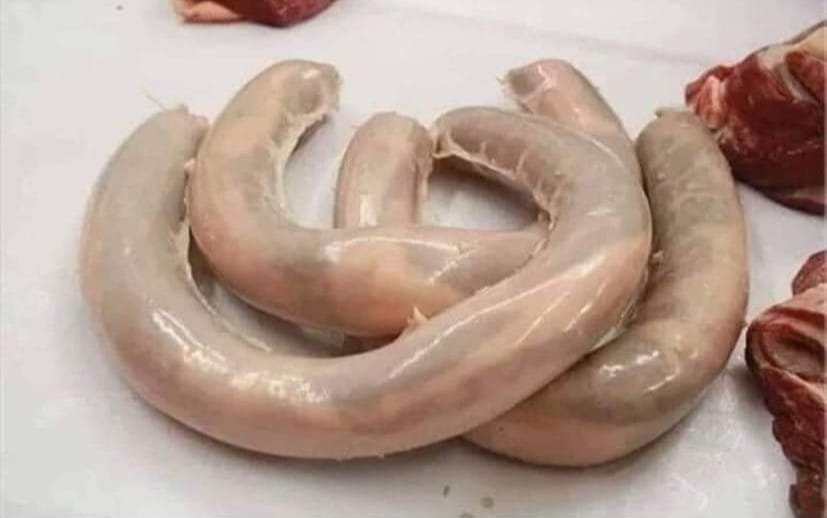 “ვუყურებ ფეხზეა, დარბის, ნაწლავებს აგროვებს და მუცელში იწყობს”- სოც. ქსელში უცნაური და სასაცილო ისტორია ვრცელდება