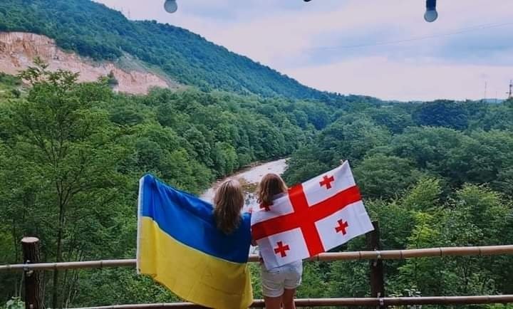 საქართველოში დარჩენილ უკრაინელებს სასტუმროები უფასო მომსახურებას თავაზობენ