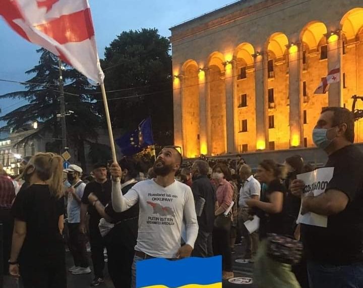 მშენებლობაზე დაიწყო მუშაობა დროებით და გაუმართავ ამწეს ემსხვერპლა!..-ნიკა ნარსია