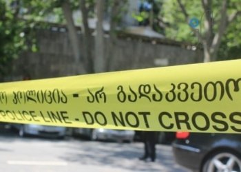 ქუთაისში,  მოსწავლე ახალგაზრდობის პარკში  გოგომ ბიჭს ყელი გამოჭრა