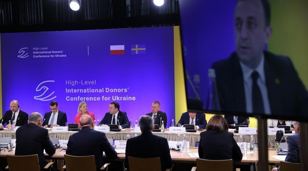 ირაკლი ღარიბაშვილი პოლონეთში უკრაინის მსხვილ საერთაშორისო დონორთა მაღალი დონის კონფერენციას  სოციალურ ქსელ „ტვიტერში“ ეხმაურება