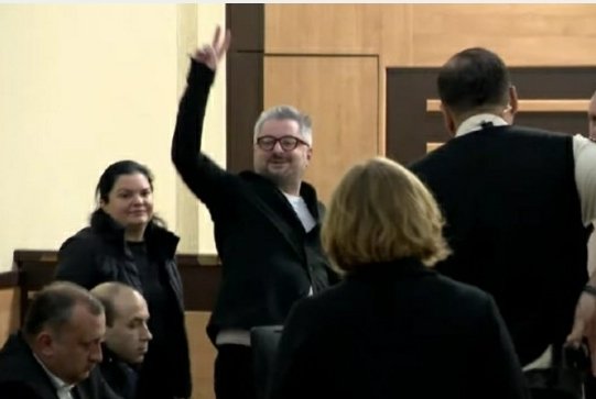 სასამართლო განაჩენის შემდეგ, ნიკა გვარამიამ მოკლე მიმართვა ფეისბუქზე გამოაქვეყნა