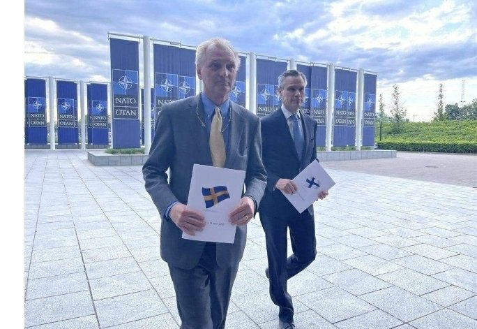 მოგადგნენ ვოვა შენს მშობლიურ ლენინგრადთან ნატო და ვიკინგები…- ბუკა პეტრიაშვილი
