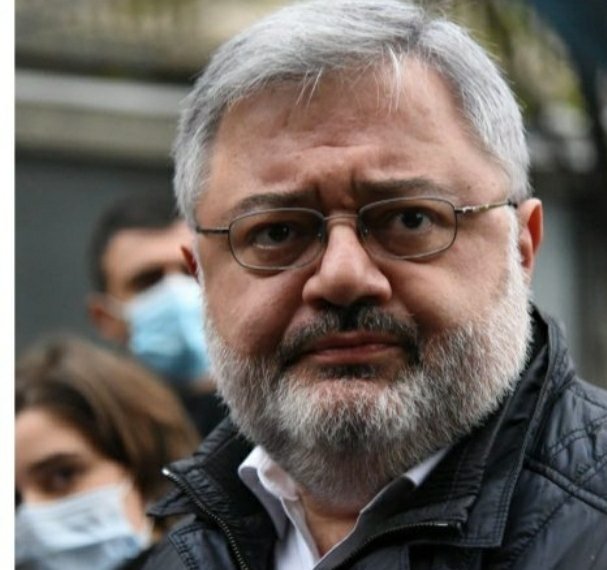 ,,მოგესალმებით ბატონო ბიძინა, როგორ ბრძანდებით?-დავით უსუფაშვილის გამოსვლა პარლამენტში