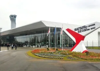 უკრაინაში მებრძოლი ქართველები კოპიტნარის აეროპორტში დააკავეს