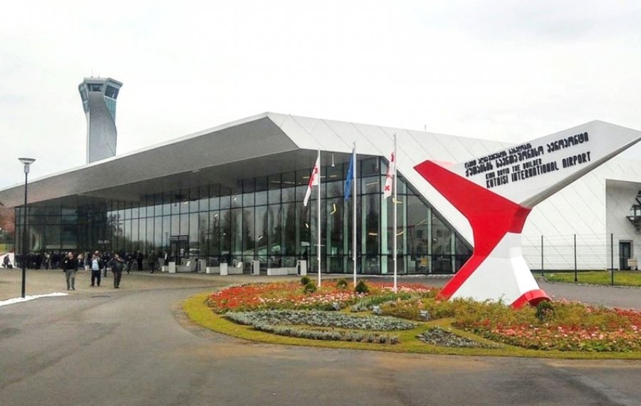 უკრაინაში მებრძოლი ქართველები კოპიტნარის აეროპორტში დააკავეს